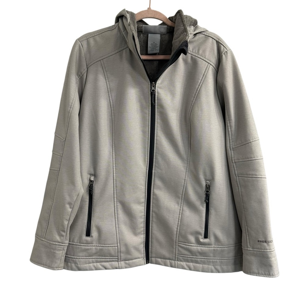Free Country Light Gray Hooded Softshell Jacket - Picture 2 of 10